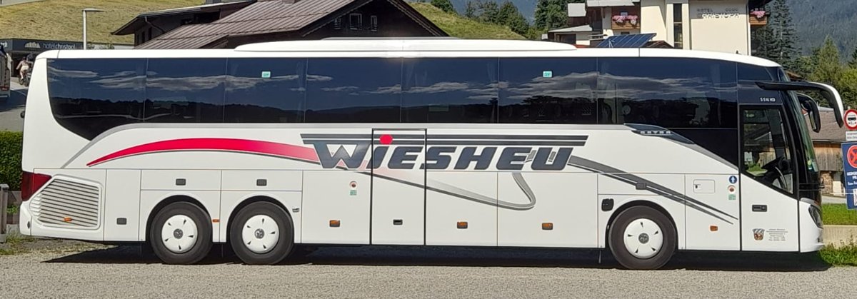 wiesheu_bus_750